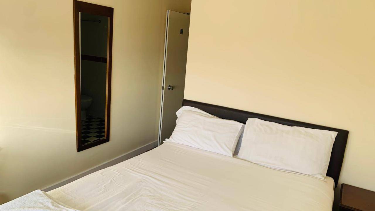Sunny Days Hotel Blackpool Bagian luar foto